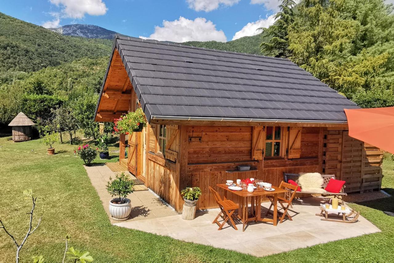 Au Petit Chalet Avec Son Spa - Escapade En Amoureux ! Cruet Exteriör bild